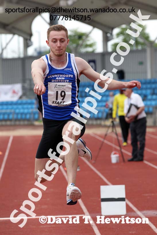 Mens  senior triple jump Northern Senior and Under-20s Track and Field Champs., Manchester. Photo: David T. Hewitson/Sports for All Pics